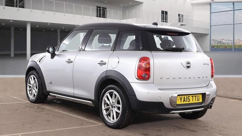 Used Mini Cooper D 112 HP (82 kW) 2015 Silver Hatchback