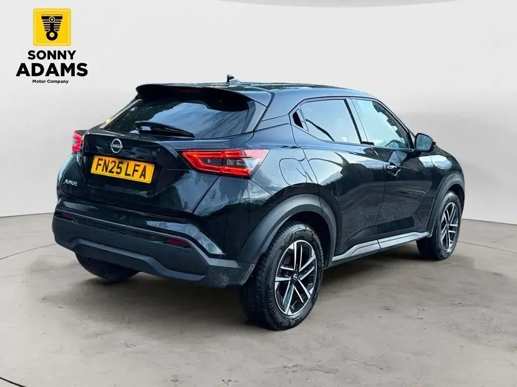 Used Nissan Juke N-Connecta 114 HP (83 kW) 2025 Black SUV