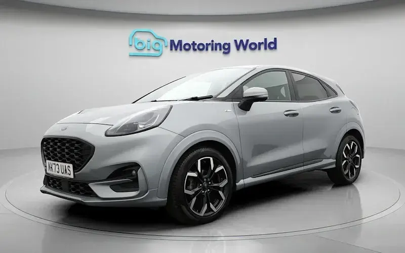 Usado Ford Puma ST-Line X 125 HP (91 kW) 2023 Prateado SUV