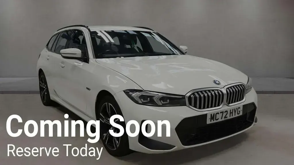 Used BMW 330e M Sport 292 HP (214 kW) 2023 White Estate