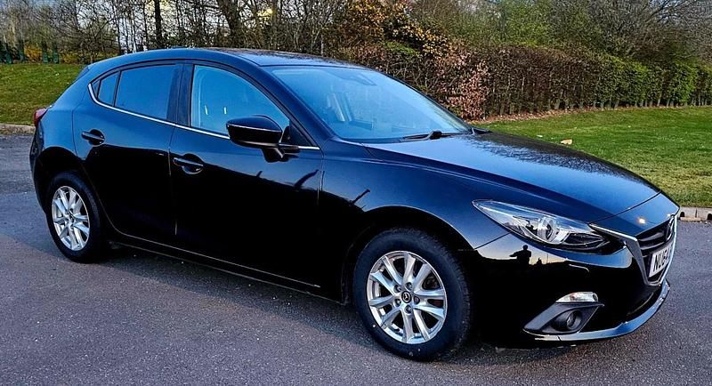 Used Mazda 3 165 HP (121 kW) 2014 Black Hatchback