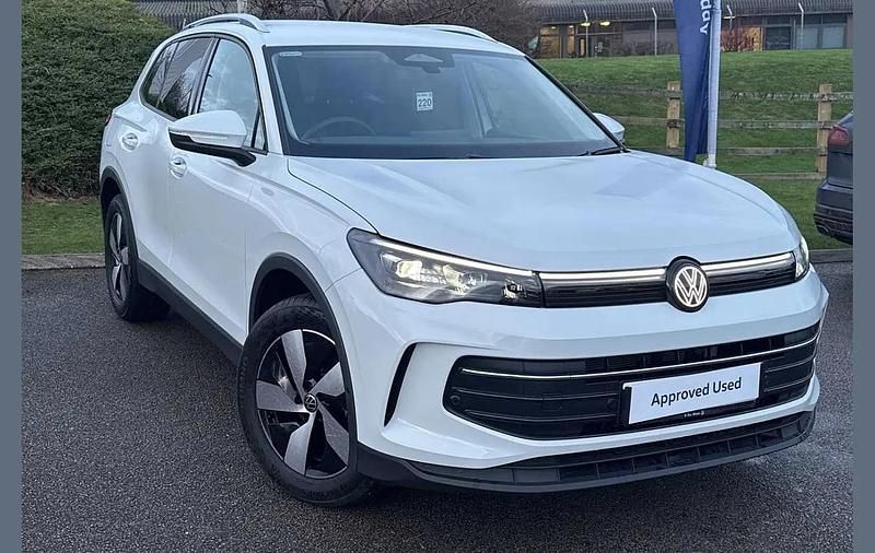 New VW Tiguan Match 147 HP (108 kW) 2025 White SUV