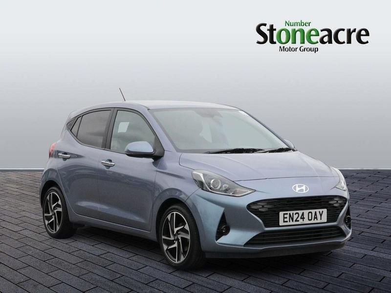 Used Hyundai i10 Premium 63 HP (46 kW) 2024 Blue Hatchback