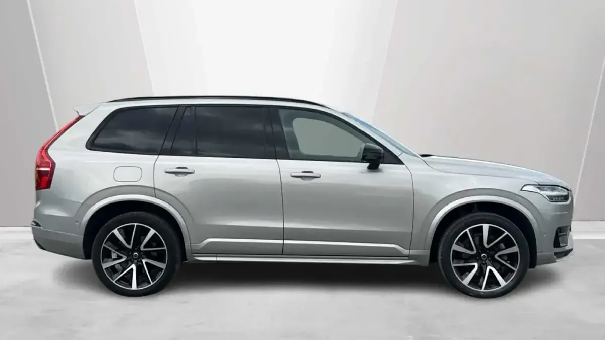 Used Volvo XC90 Plus 232 HP (170 kW) 2023 SUV