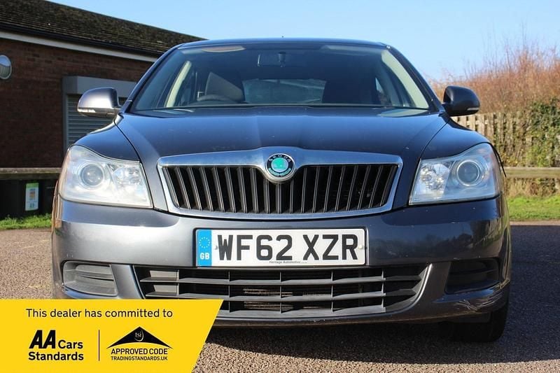 Grey Used 2012 Skoda Octavia SE Hatchback | £990 (Super price) - Image 1/3