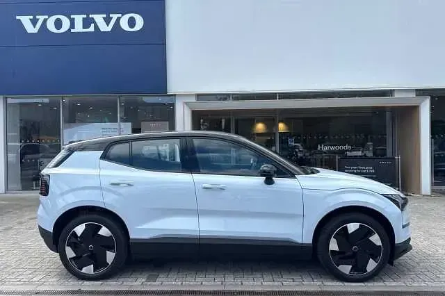 New Volvo EX30 Plus 197 kW (268 HP) 2026 SUV
