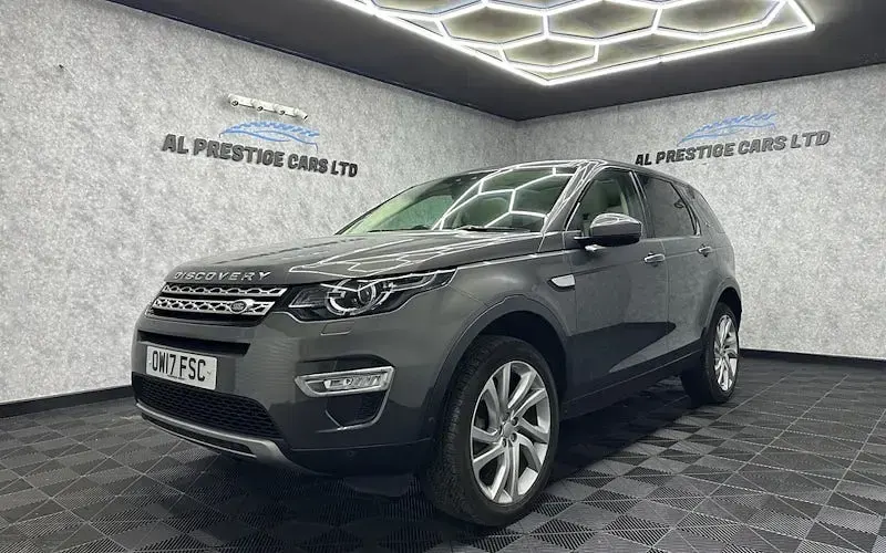 Used Land Rover Discovery 5 HSE Luxury 179 HP (131 kW) 2019 SUV
