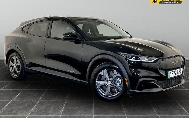 Used 2021 Ford Mustang Mach-E Standard Range SUV | £21,895 (Fair price) - Image 1/2