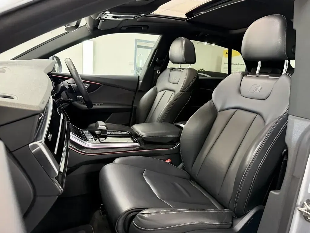 Used Audi Q8 S-Line 286 HP (210 kW) 2019 Silver SUV