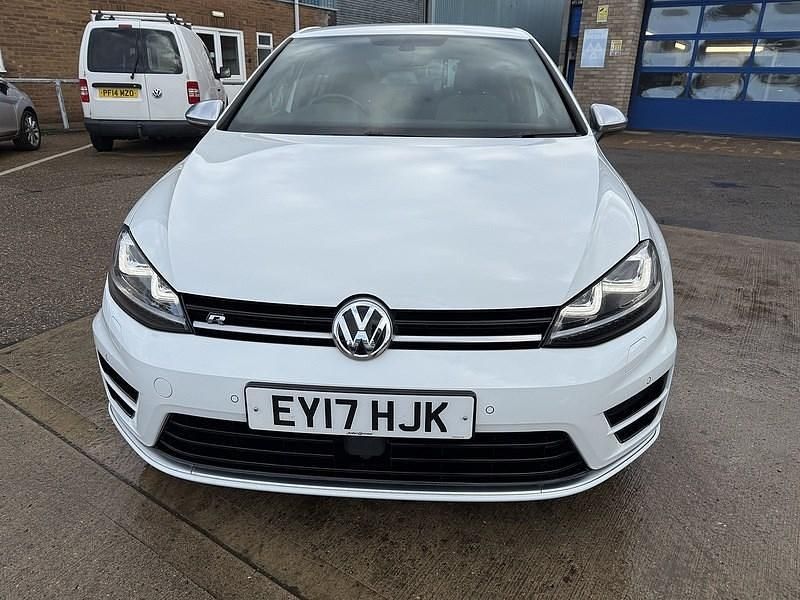 Used VW Golf VII R 2017 White Hatchback