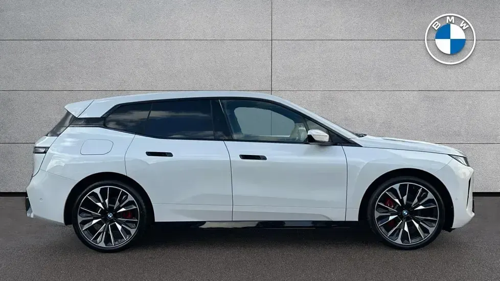Used BMW iX M Sport 300 kW (408 HP) 2025 White SUV