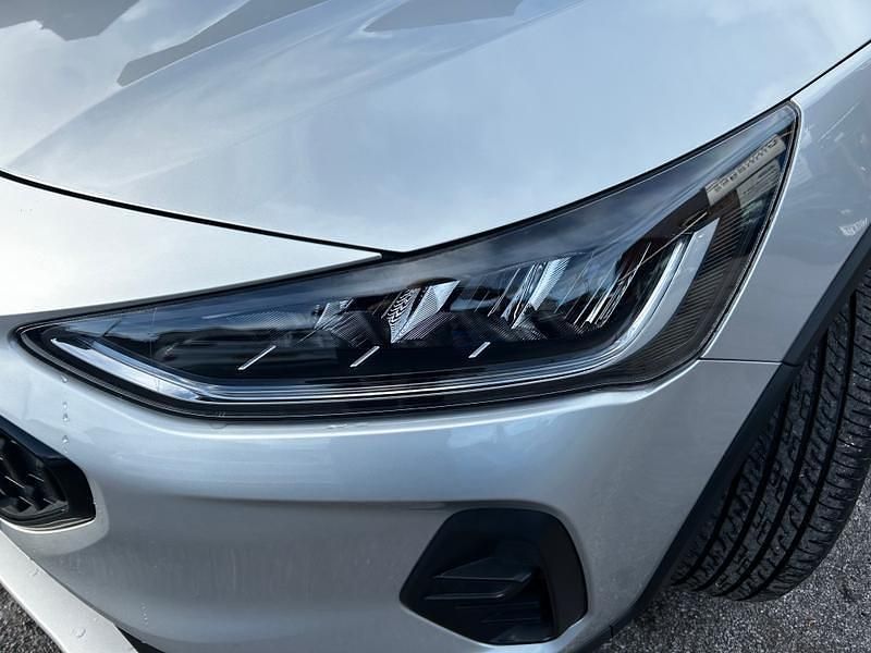 Used Ford Focus Active X 125 HP (91 kW) 2023 Silver Hatchback