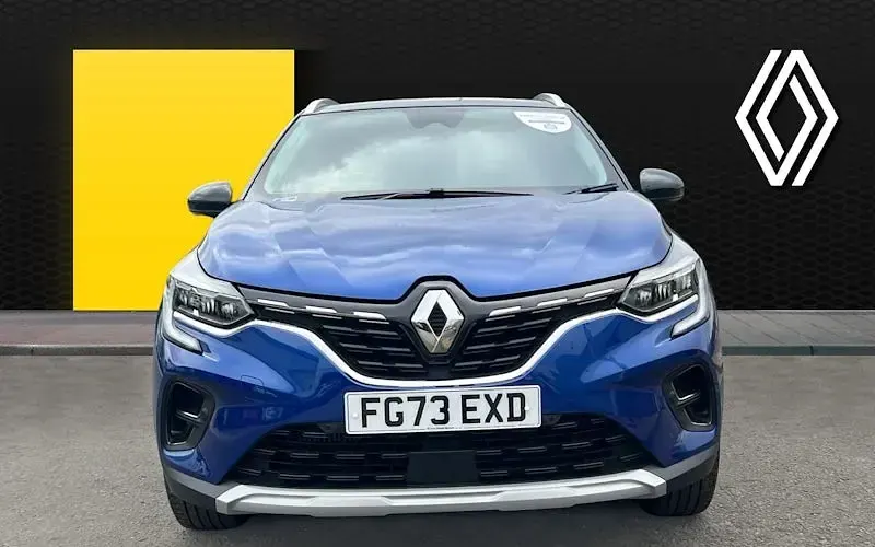 Second-hand Renault Captur Techno 91 CP (66 kW) 2023 Negru SUV