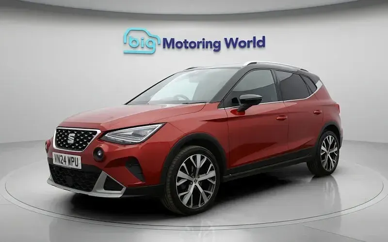 Used Seat Arona Xperience Lux 116 HP (85 kW) 2024 Red SUV