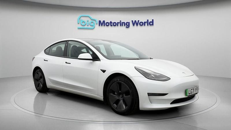 Used Tesla Model 3 Long Range AWD 366 kW (498 HP) 2021 White Sedan
