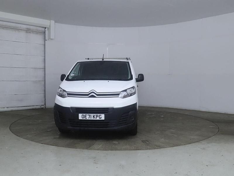 Used Citroën Dispatch 99 HP (72 kW) 2022 White MPV