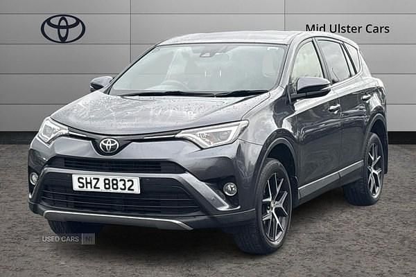 Used Toyota RAV4 151 HP (111 kW) 2017 Grey SUV