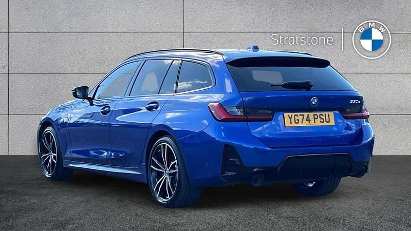 Used BMW 330e M Sport 288 HP (211 kW) 2024 Blue Estate