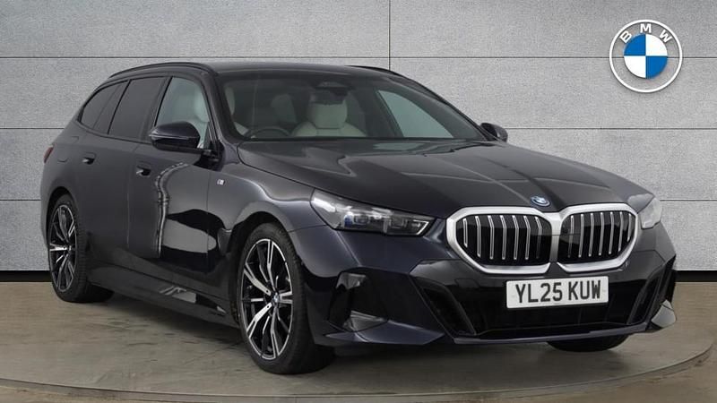 Used BMW 530e M Sport 295 HP (216 kW) 2025 Black Estate