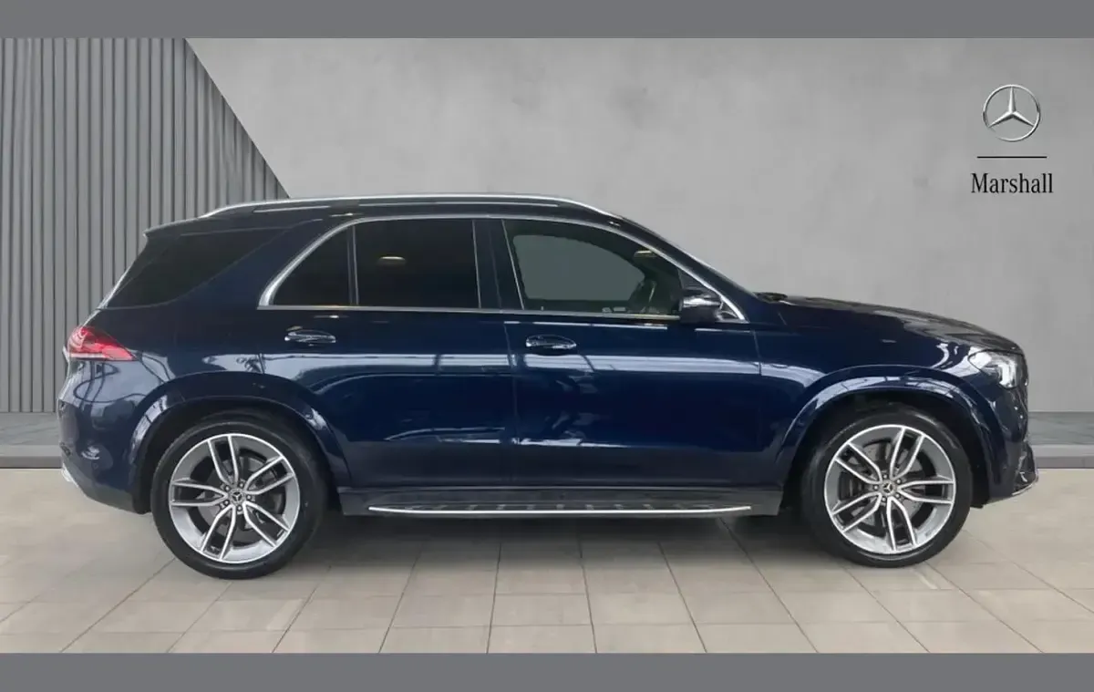 Used Mercedes GLE450 AMG AMG line 362 HP (266 kW) 2019 Blue SUV