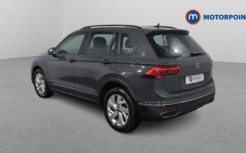 Used VW Tiguan Life 245 HP (180 kW) 2022 Grey SUV