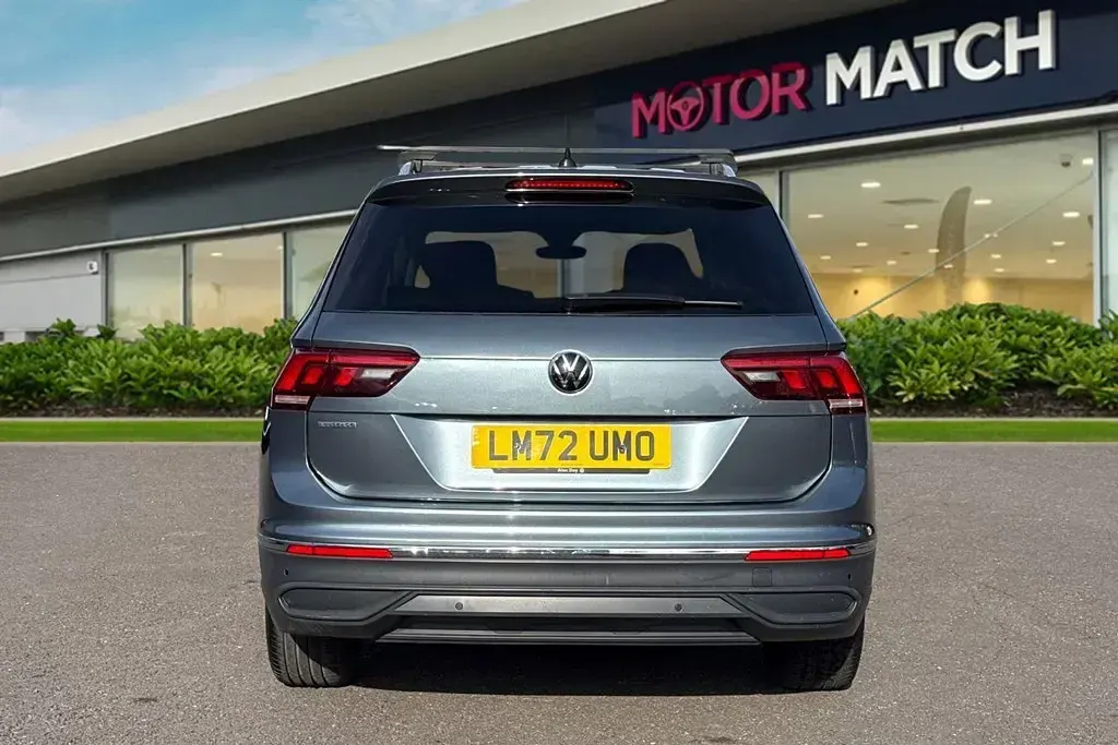 Used VW Tiguan Allspace S 150 HP (110 kW) 2022 Grey SUV