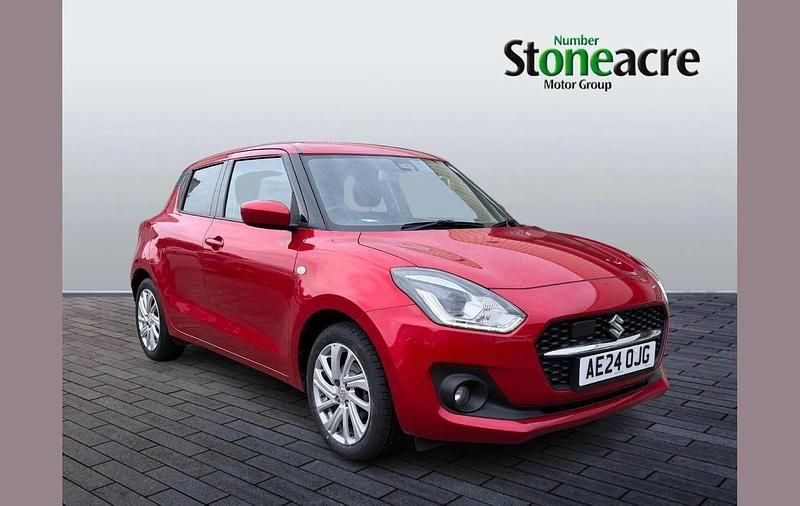 Used Suzuki Swift SZ-T 81 HP (59 kW) 2024 Red Hatchback