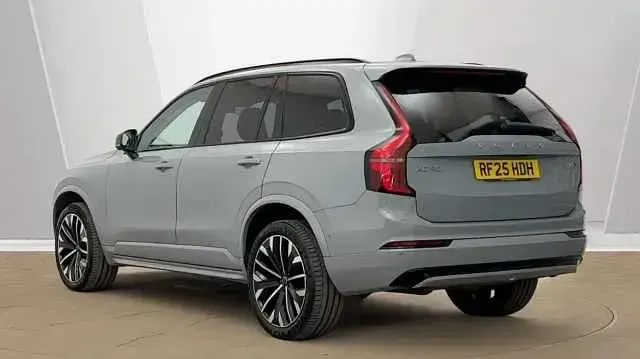 Begagnad Volvo XC90 Ultra 247 HK (181 kW) 2026 SUV