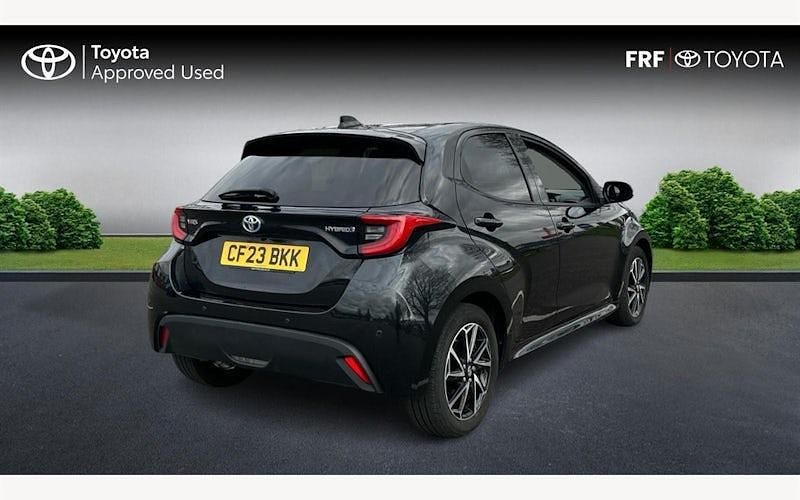 Used Toyota Yaris Hybrid Design 116 HP (85 kW) 2026 Hatchback