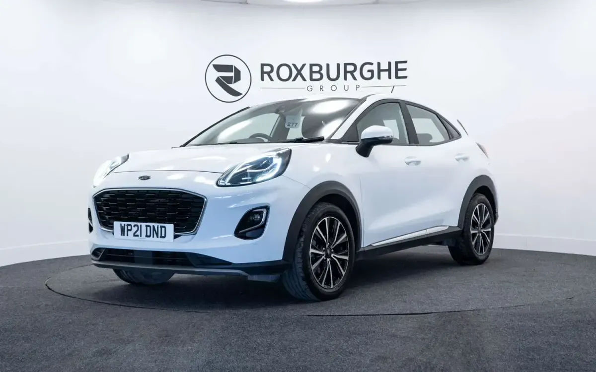 Begagnad Ford Puma Titanium 2021 Vit SUV