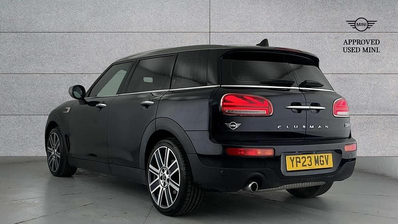 Used Mini Cooper Clubman Exclusive 134 HP (98 kW) 2023 Black Estate