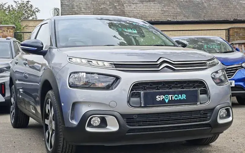 Used Citroën C4 Cactus Flair 110 HP (80 kW) 2020 Hatchback