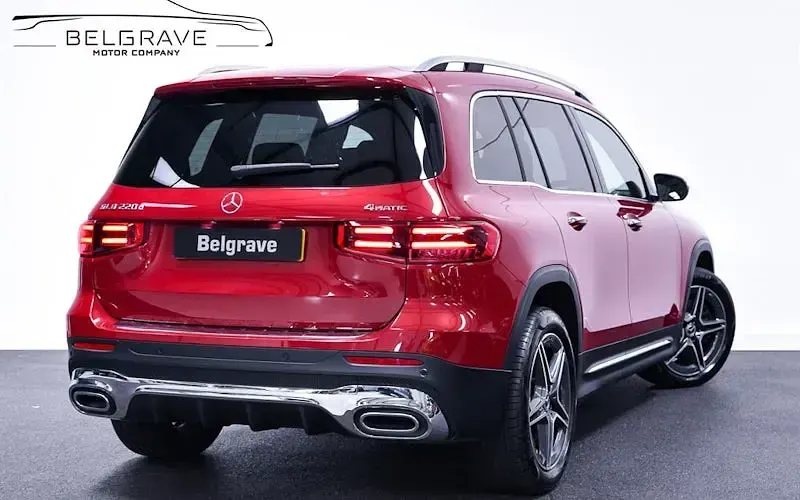 Used Mercedes GLB220 AMG Line Premium 190 HP (139 kW) 2024 Red SUV