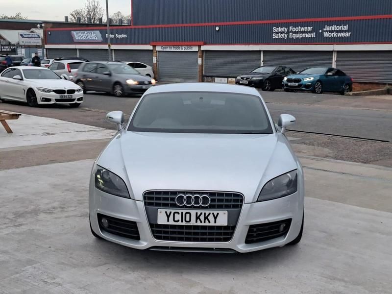 Używany Audi TT S-Line 2010 Srebrny Coupe