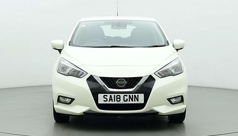 Usado Nissan Micra Acenta 71 HP (52 kW) 2018 Branco Citadino