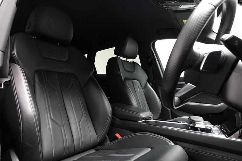 Used Audi e-tron Black Edition 11 kW (15 HP) 2023 Blue SUV