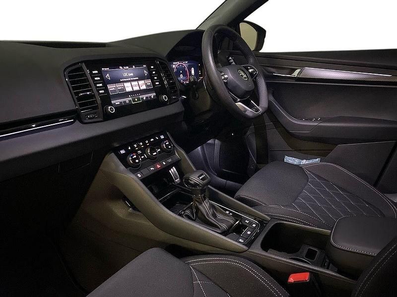 Used Skoda Karoq SportLine 147 HP (108 kW) 2024 Grey SUV