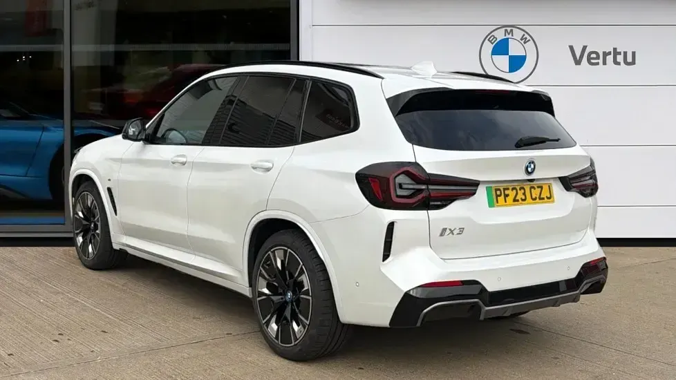 Used BMW iX3 M Sport 210 kW (286 HP) 2023 White SUV