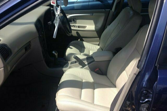 Used Volvo V40 122 HP (89 kW) 2004 Estate