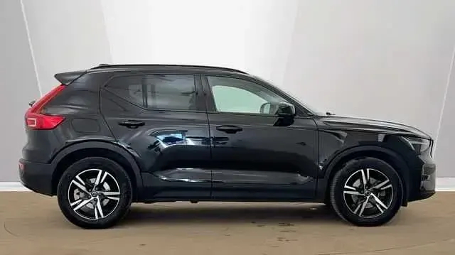 Used Volvo XC40 Plus 161 HP (118 kW) 2023 SUV