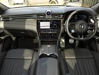 New Maserati Grecale 530 HP (389 kW) 2025 Yellow SUV