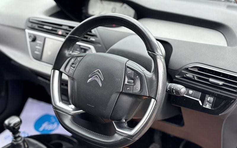 Used Citroën C4 SpaceTourer Touch 101 HP (74 kW) 2018 MPV