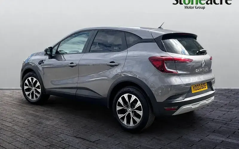 Used Renault Captur Evolution 91 HP (66 kW) 2022 Grey SUV