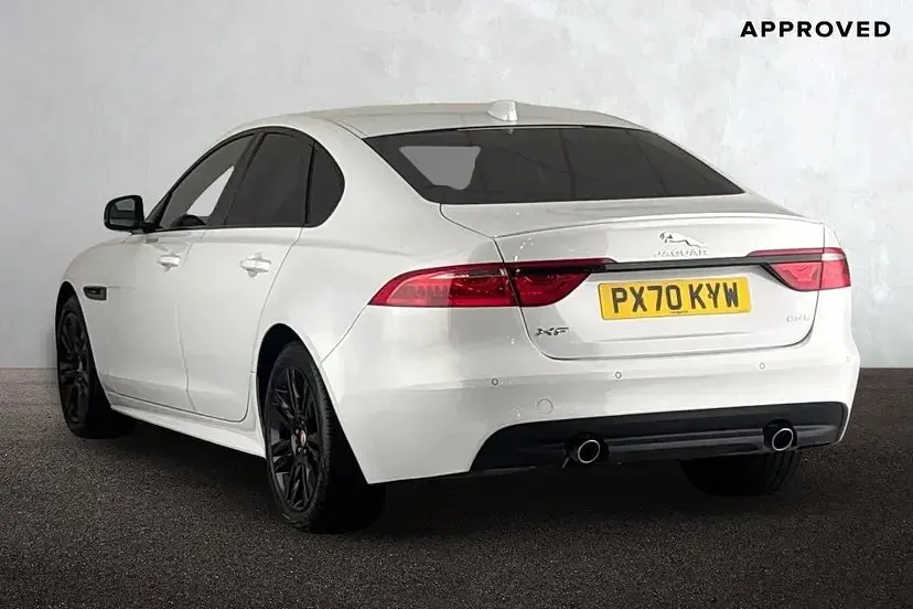 Used Jaguar XF Chequered Flag 250 HP (183 kW) 2020 White Sedan