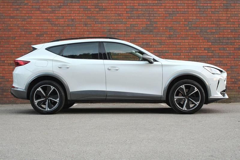Used Cupra Formentor 150 HP (110 kW) 2022 White SUV