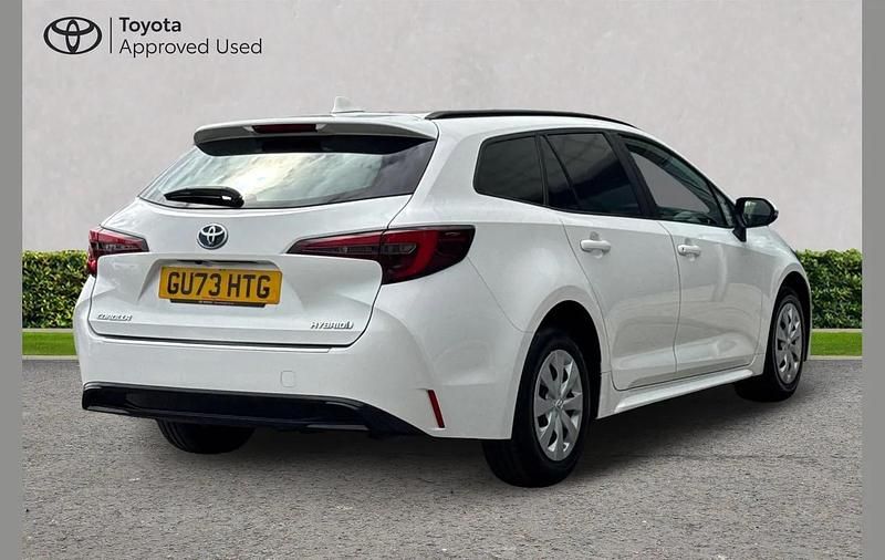 Used Toyota Corolla 138 HP (101 kW) 2023 White