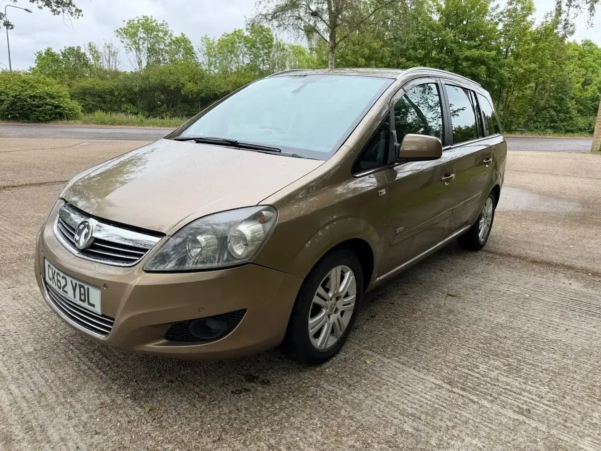 Gebraucht Vauxhall Zafira Design Edition 115 PS (84 kW) 2012 Braun Van / Kleinbus