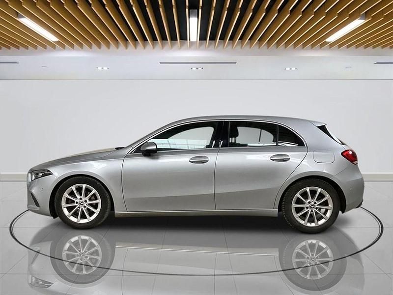 Used Mercedes A180 Executive 116 HP (85 kW) 2019 Silver Hatchback