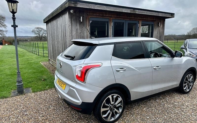 Used Ssangyong (KGM) Tivoli 128 HP (94 kW) 2018 SUV