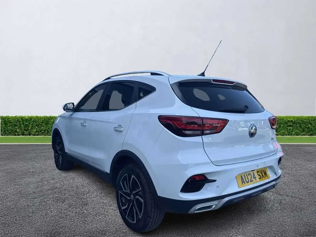 Used MG ZS Exclusive 2024 White SUV